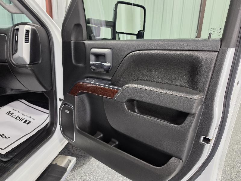 GMC Sierra 2500HD 4WD Crew Cab 153.7" SLT 2016