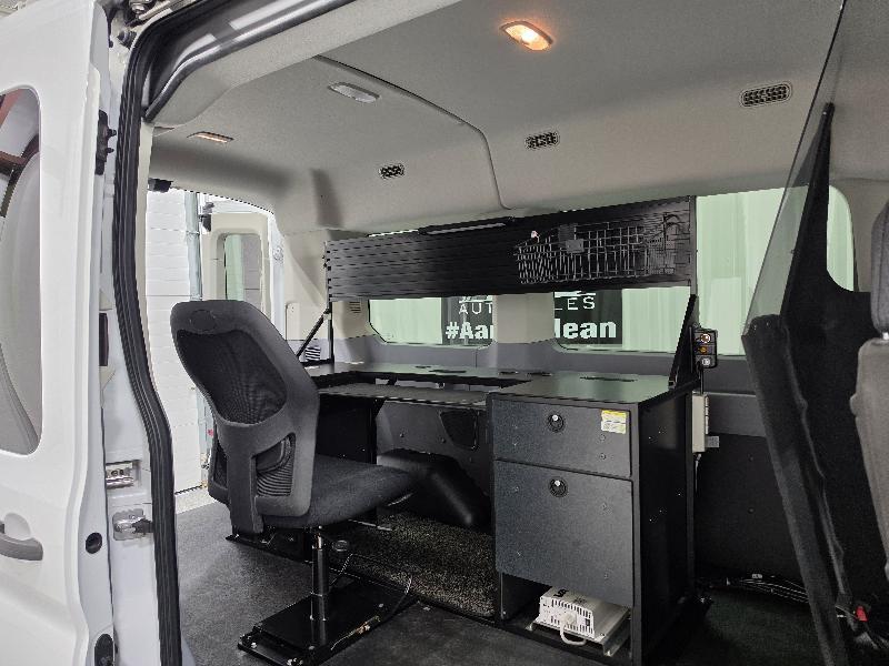 Ford Transit Passenger Wagon T-150 130" Med Roof XLT Sliding RH Dr 2019