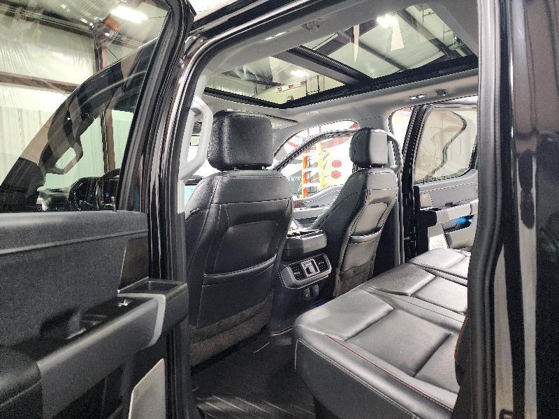 Ford F-150 4WD SuperCrew 145" Lariat 2021