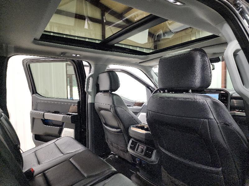 Ford F-150 4WD SuperCrew 145" Lariat 2021