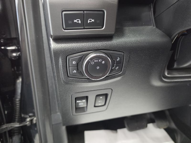 Ford F-150 4WD SuperCrew 145" XLT 2019