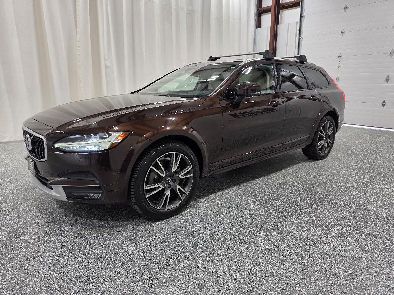 Volvo V90 Cross Country T6 AWD 2017