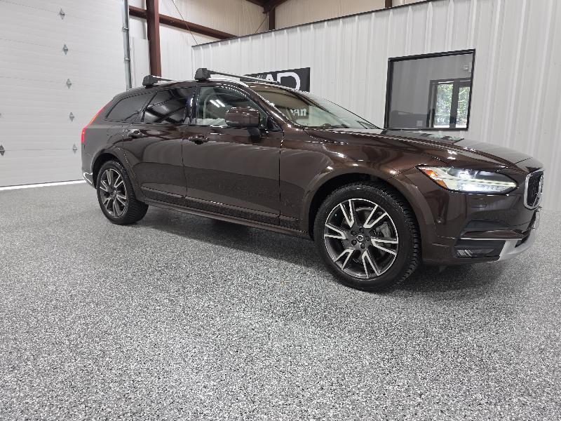 Volvo V90 Cross Country T6 AWD 2017
