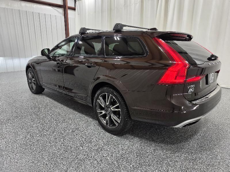 Volvo V90 Cross Country T6 AWD 2017