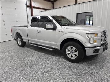 2015 Ford F-150 2WD SuperCab 145" XLT