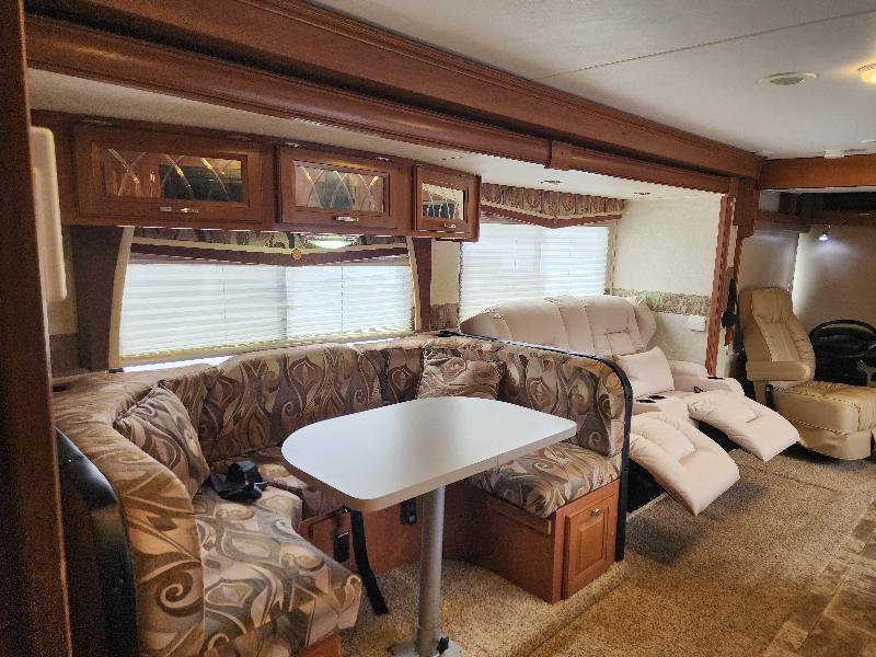 Ford Super Duty F-53 Motorhome Stripped Chassis 208" DRW 2012