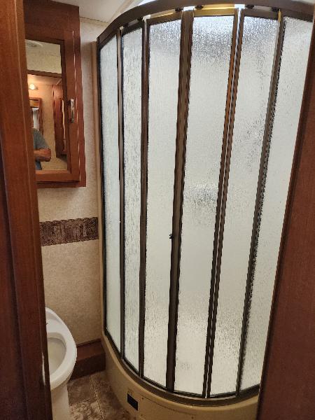 Ford Super Duty F-53 Motorhome Stripped Chassis 208" DRW 2012