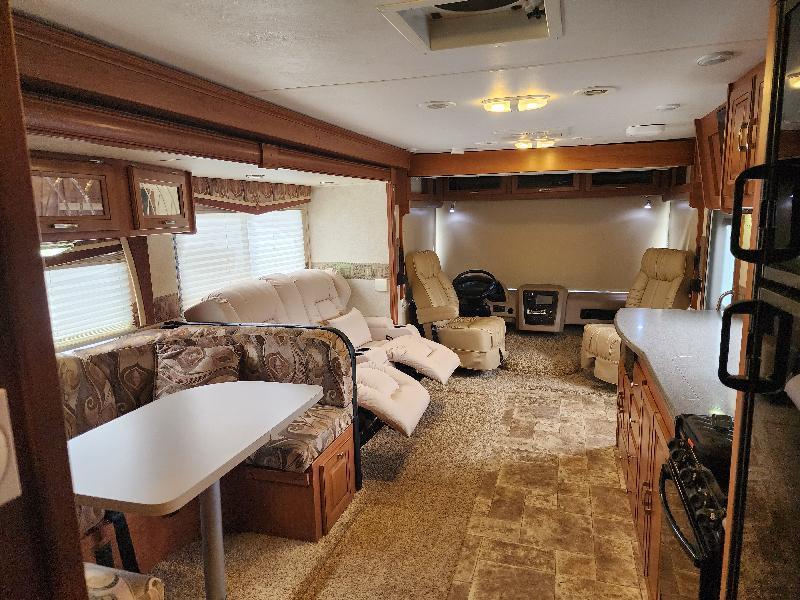 Ford Super Duty F-53 Motorhome Stripped Chassis 208" DRW 2012