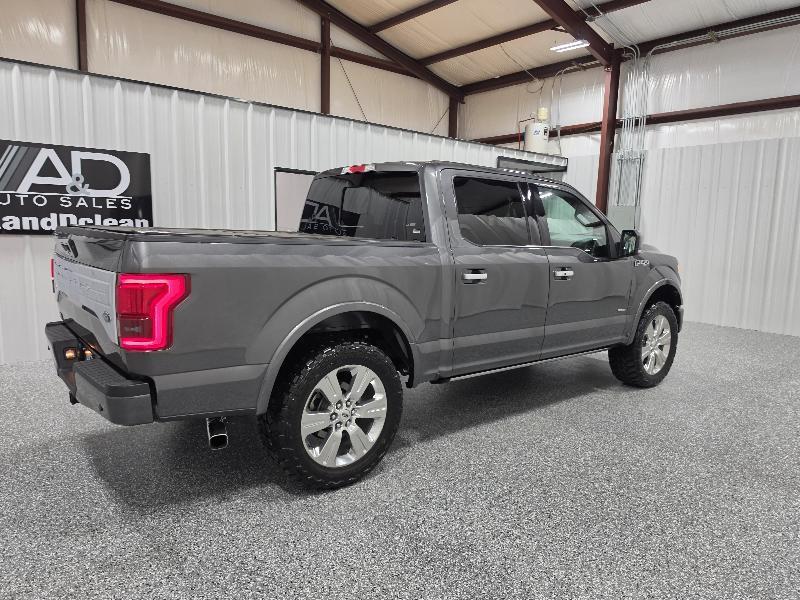 Ford F-150 4WD SuperCrew 145" Limited 2017