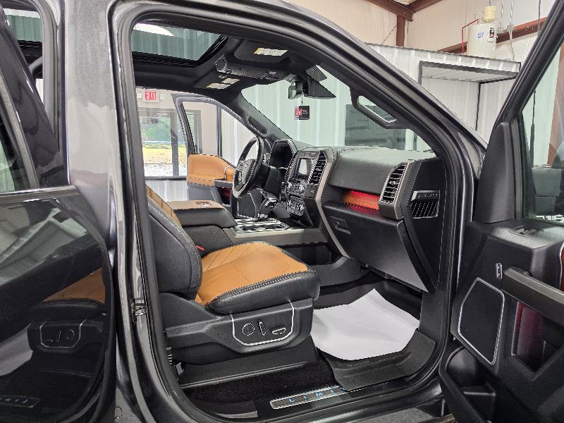 Ford F-150 4WD SuperCrew 145" Limited 2017