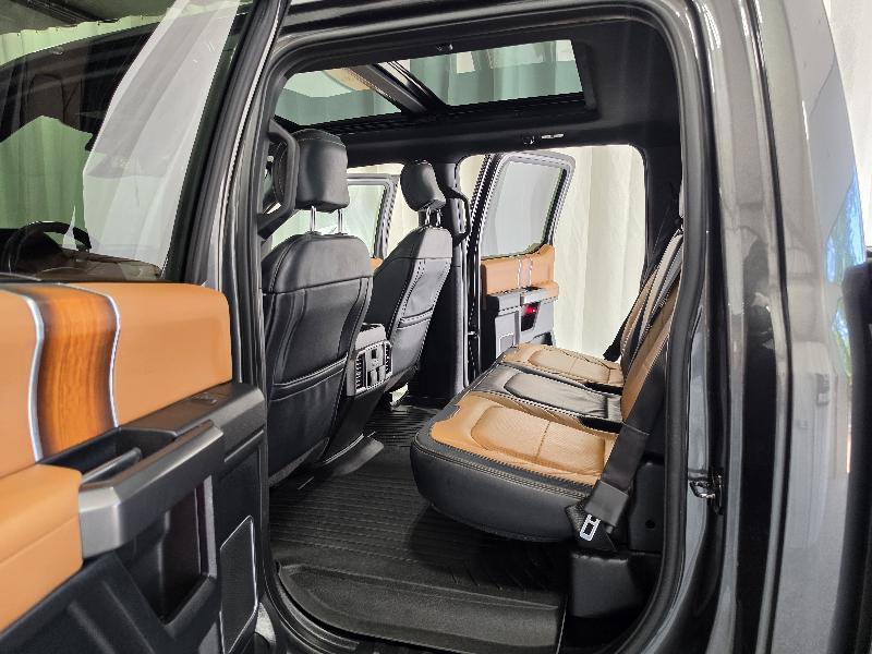 Ford F-150 4WD SuperCrew 145" Limited 2017