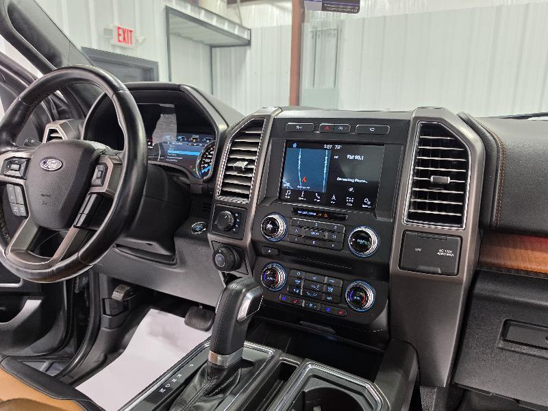 Ford F-150 4WD SuperCrew 145" Limited 2017