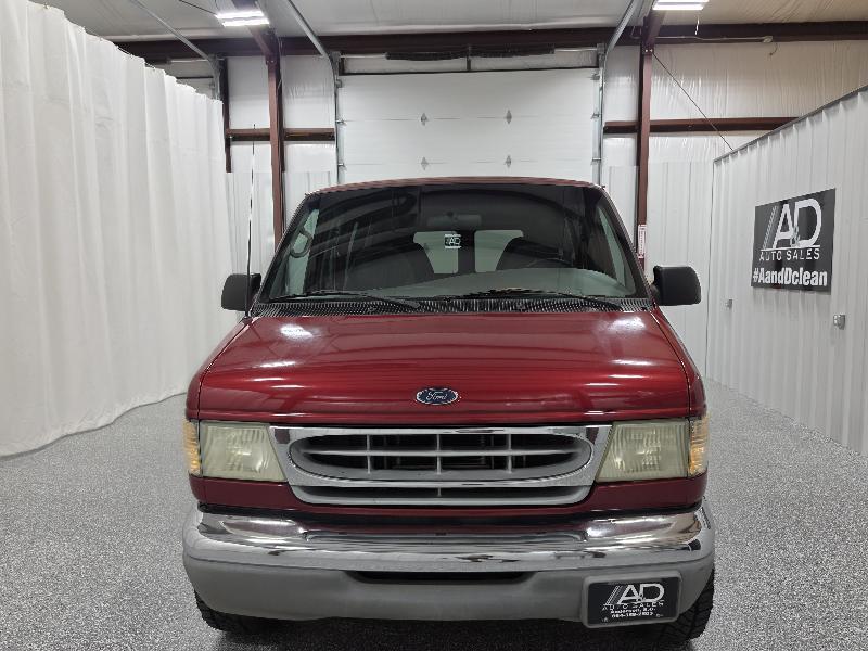 Ford Econoline Cargo Van E-350 2001