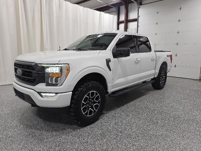 Ford F-150 4WD SuperCrew 145" XLT 2022