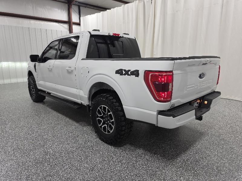 Ford F-150 4WD SuperCrew 145" XLT 2022