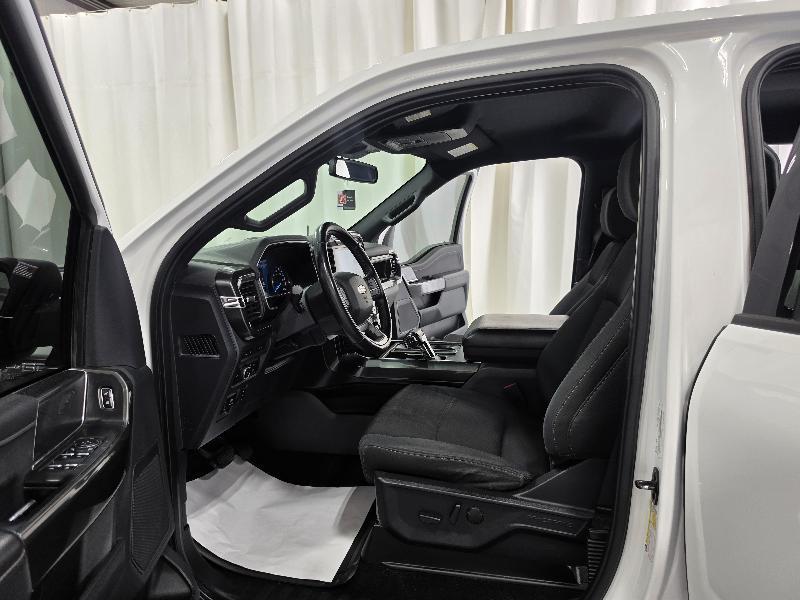 Ford F-150 4WD SuperCrew 145" XLT 2022
