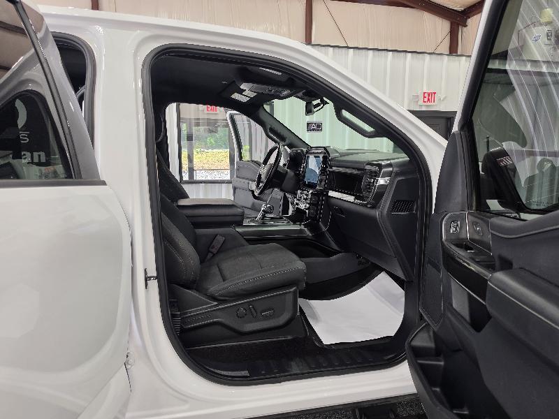 Ford F-150 4WD SuperCrew 145" XLT 2022