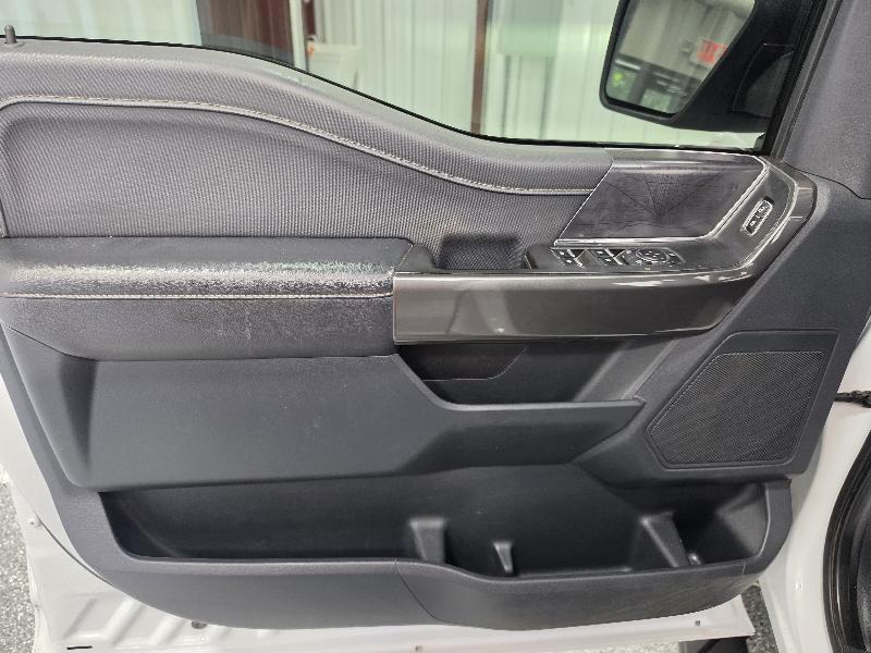 Ford F-150 4WD SuperCrew 145" XLT 2022