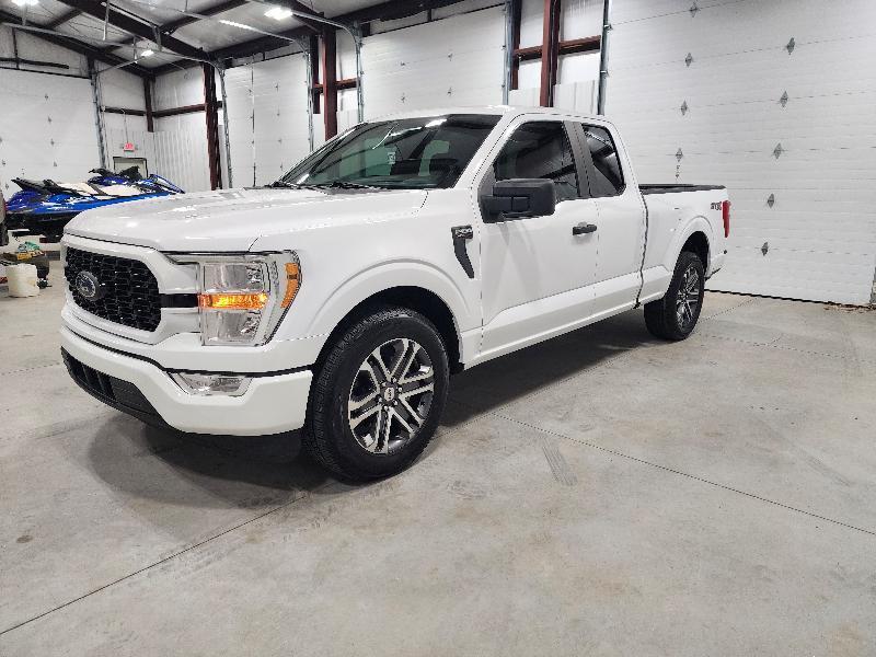 Ford F-150 Lariat 2WD SuperCab 8' Box 2021