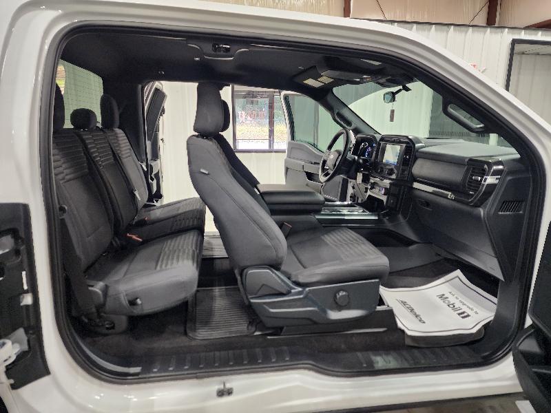 Ford F-150 Lariat 2WD SuperCab 8' Box 2021