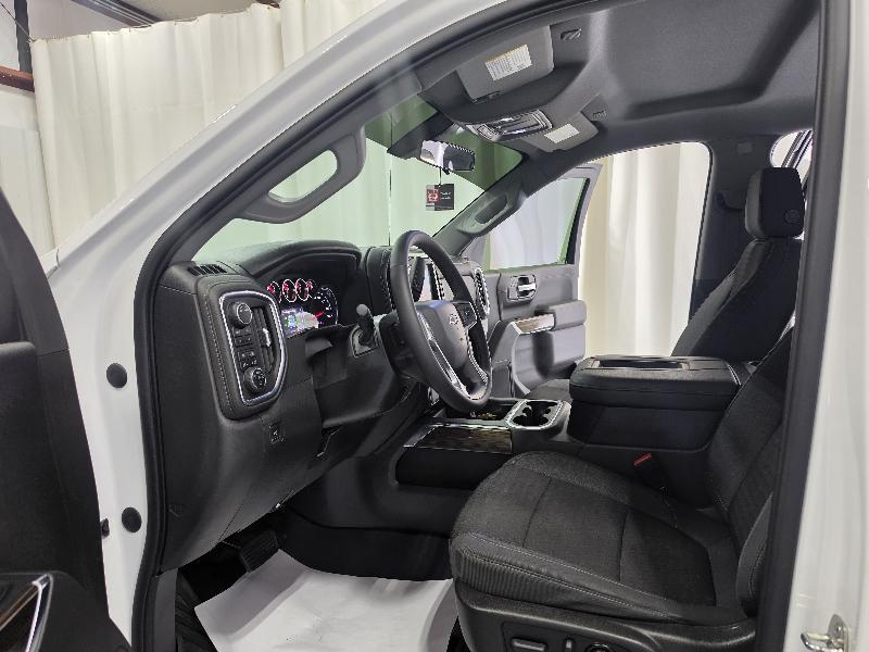 Chevrolet Silverado 1500 LTD 4WD Crew Cab 147" LT Trail Boss 2022