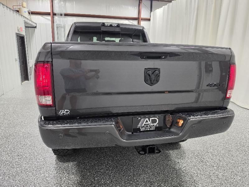 RAM 2500 Big Horn 4x4 Crew Cab 6'4" Box 2018