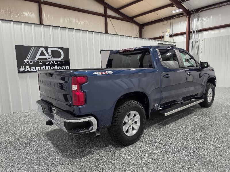 Chevrolet Silverado 1500 4WD Crew Cab 147" LT w/1LT 2021