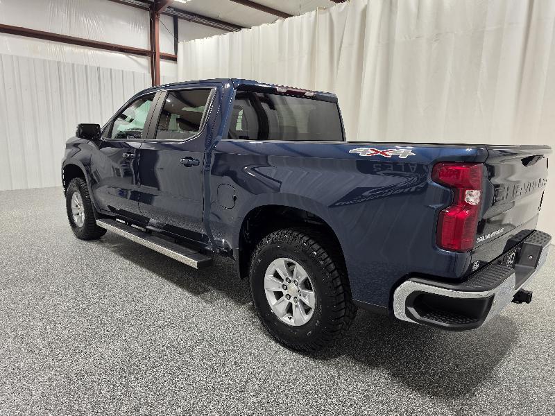 Chevrolet Silverado 1500 4WD Crew Cab 147" LT w/1LT 2021