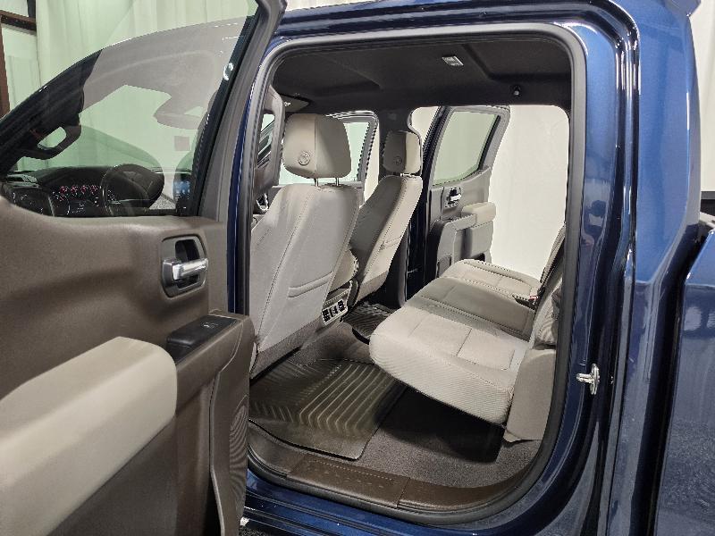 Chevrolet Silverado 1500 4WD Crew Cab 147" LT w/1LT 2021