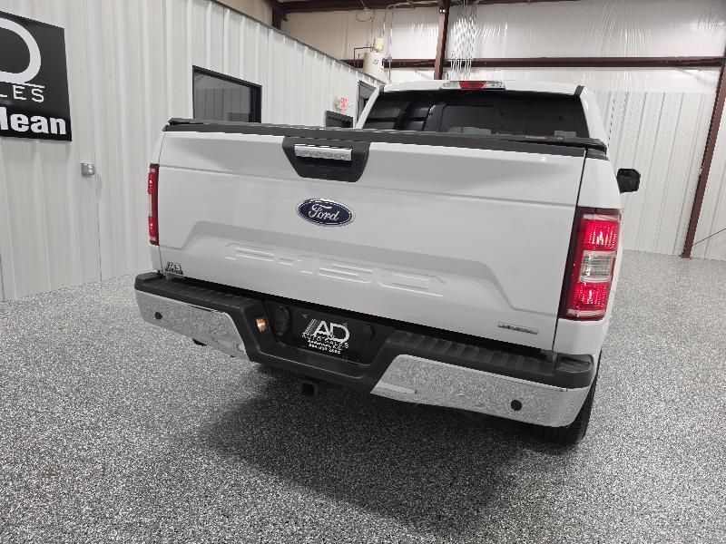 Ford F-150 4WD SuperCrew 145" XLT 2018