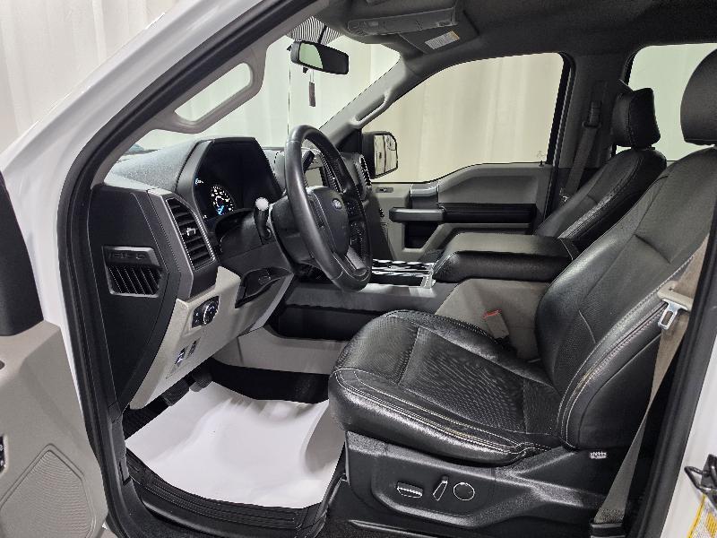 Ford F-150 4WD SuperCrew 145" XLT 2018