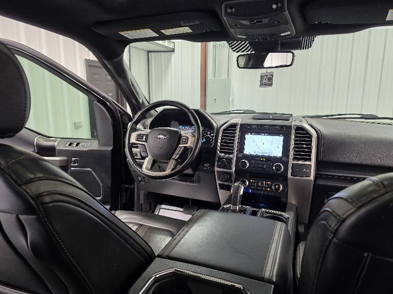 Ford F-150 4WD SuperCrew 145" Platinum 2019