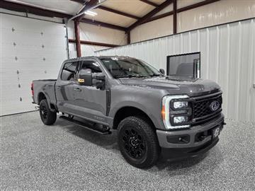 2023 Ford Super Duty F-250 SRW Lariat 4WD Crew Cab 6.75' Box