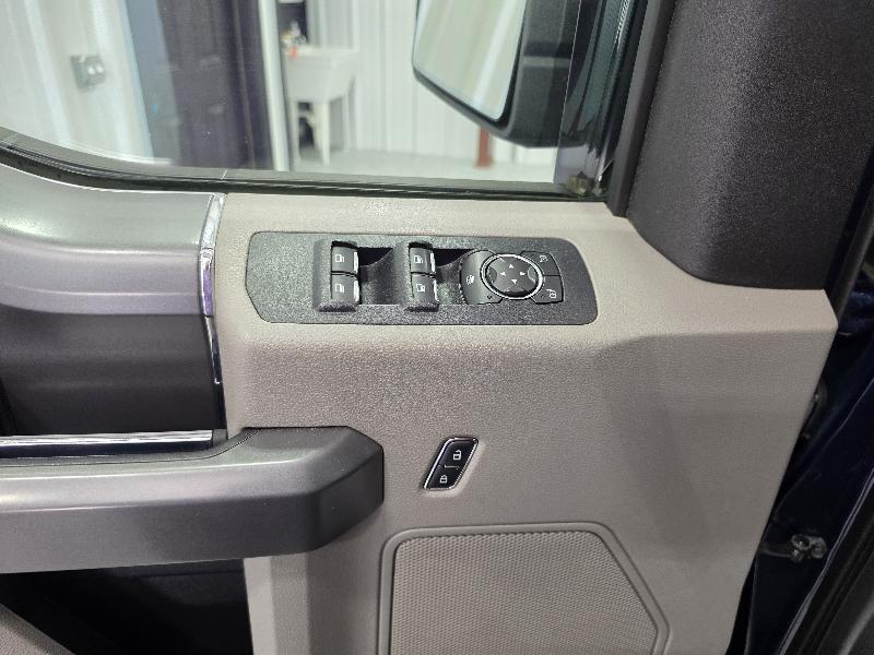 Ford F-150 2WD SuperCrew 145" XLT 2016