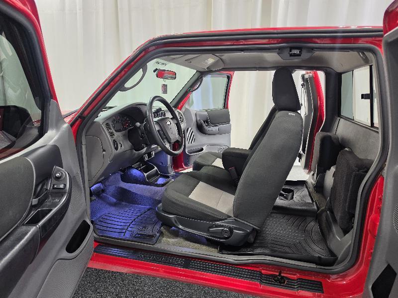 Ford Ranger 2WD 4dr SuperCab 126" Sport 2011