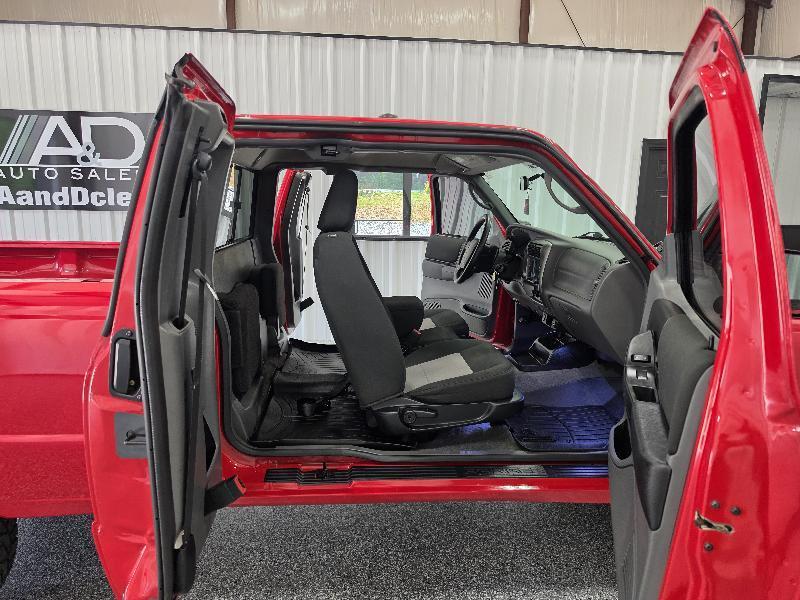 Ford Ranger 2WD 4dr SuperCab 126" Sport 2011