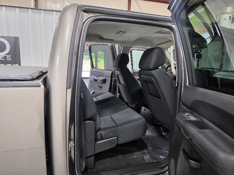 Chevrolet Silverado 2500HD 4WD Crew Cab 153.7" LT 2013
