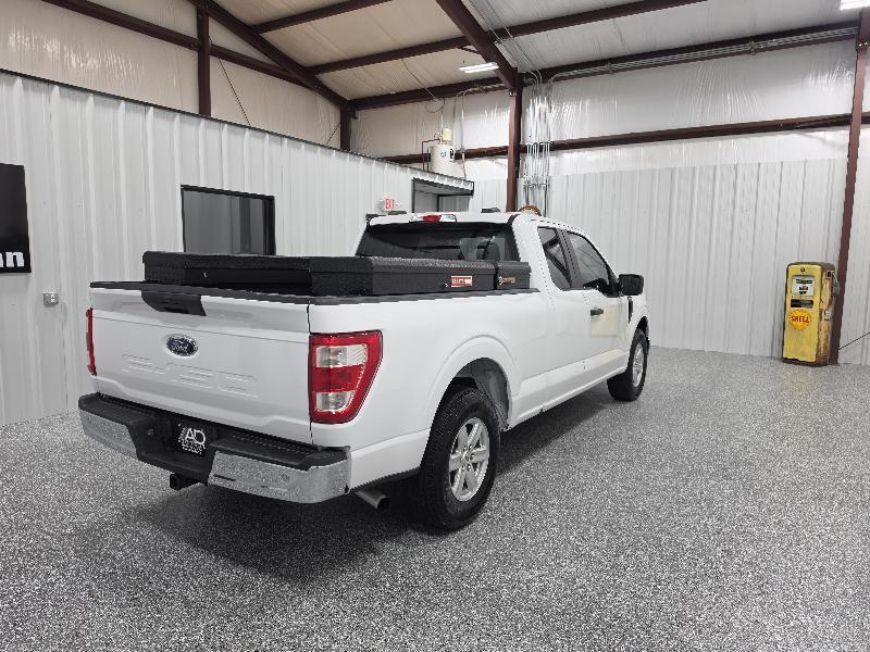 Ford F-150 2WD SuperCab 145" XL 2021