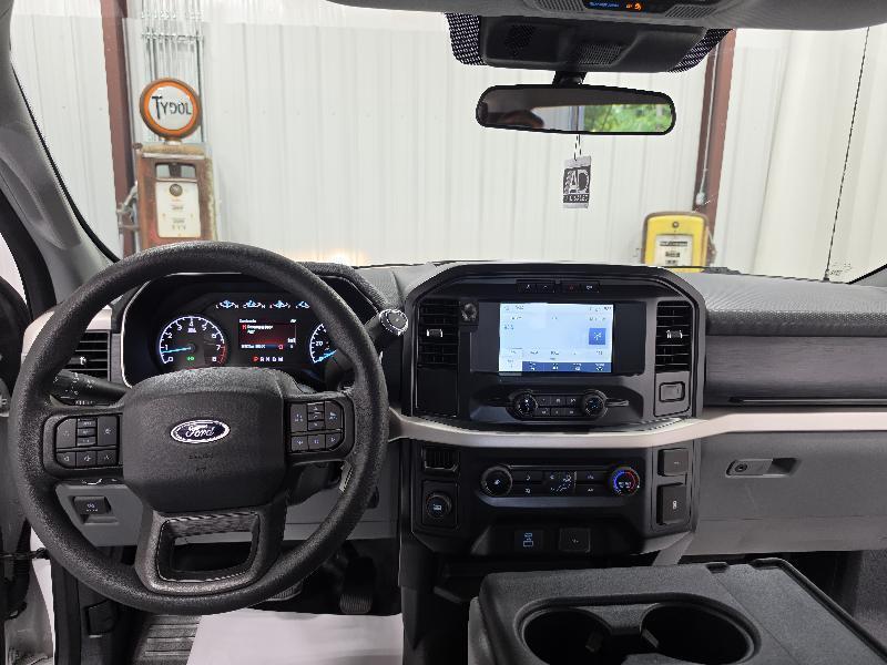 Ford F-150 2WD SuperCab 145" XL 2021