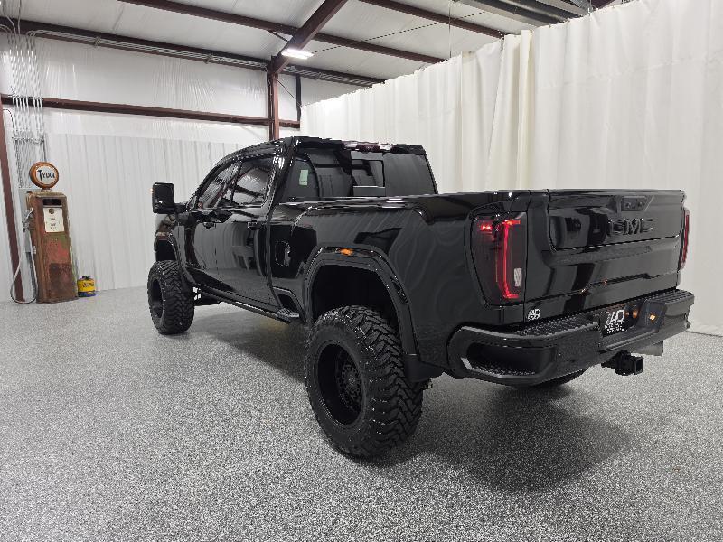 GMC Sierra 2500HD 4WD Crew Cab 159" Denali 2020