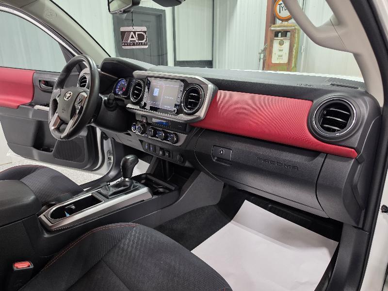 Toyota Tacoma 4WD TRD Off Road Double Cab 5' Bed V6 MT (Natl) 2023