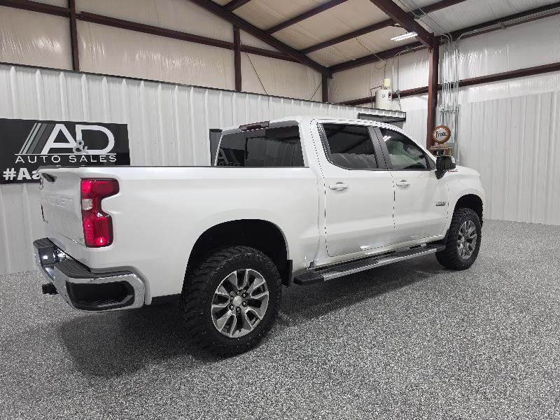 Chevrolet Silverado 1500 4WD Crew Cab 147" LT w/1LT 2021