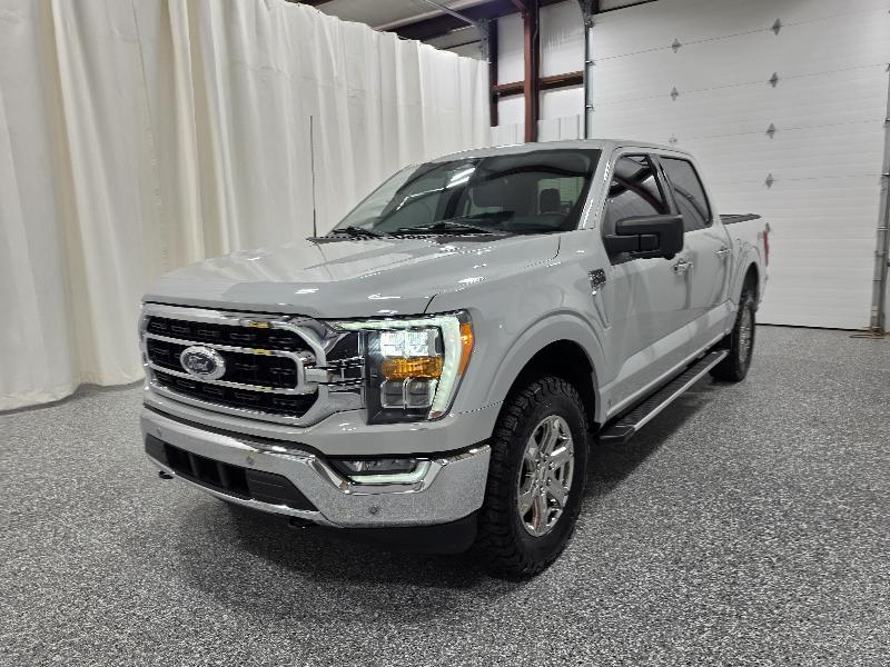 Ford F-150 4WD SuperCrew 145" XLT 2023