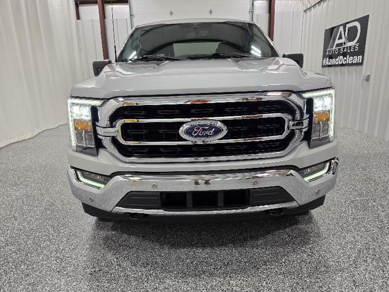 Ford F-150 4WD SuperCrew 145" XLT 2023