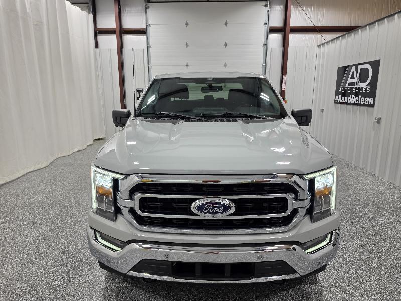 Ford F-150 4WD SuperCrew 145" XLT 2023