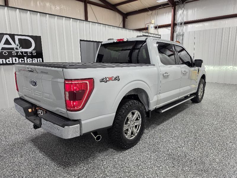 Ford F-150 4WD SuperCrew 145" XLT 2023