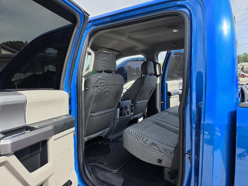 Ford F-250 HD Crew Cab 4dr 152.2" WB 4WD 2020