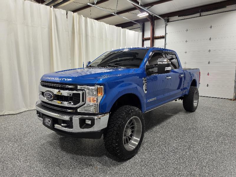 Ford F-250 HD Crew Cab 4dr 152.2" WB 4WD 2020