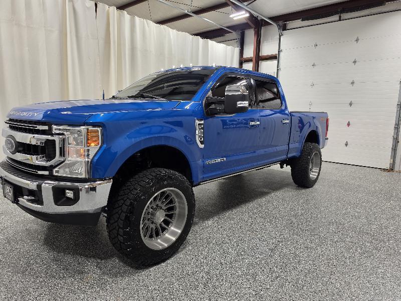 Ford F-250 HD Crew Cab 4dr 152.2" WB 4WD 2020