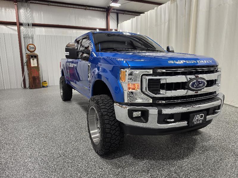 Ford F-250 HD Crew Cab 4dr 152.2" WB 4WD 2020